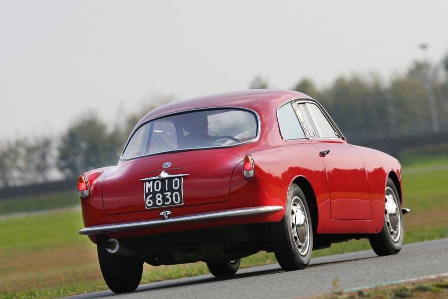  Alfa Romeo Giulietta Sprint Veloce (750) 1956 года  (фото 3 из 11)